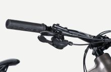 Celoodpružené elektrokolo LAPIERRE Overvolt AM 5.6 Hard Grey (3)