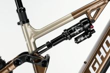 Celoodpružené elektrokolo GHOST E-ASX Advanced Brown Bear/Stone Glossy (2)