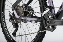 Dámské horské kolo GHOST Lanao Advanced 27.5 Black/Pearl Purple Matt (3)