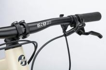 Dámské horské kolo GHOST Lanao Pro 27.5 Beige Metallic/Dark Blue Pearl Matt (4)